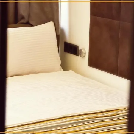 Palmıye Oda ve Kahvaltı 3*